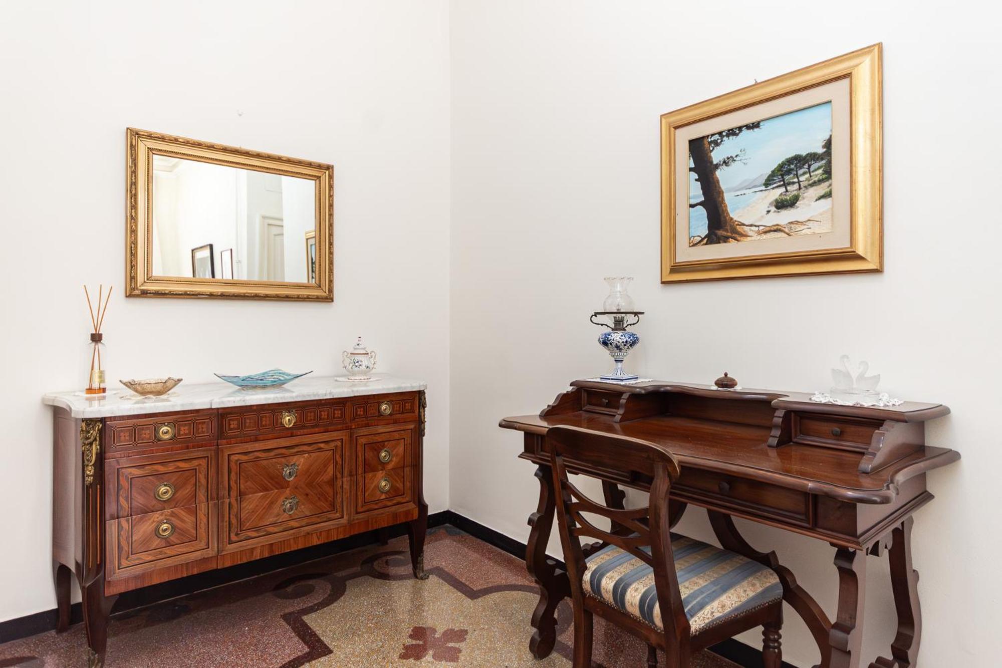 Appartamento Elegante Nel Cuore Della Citta *
